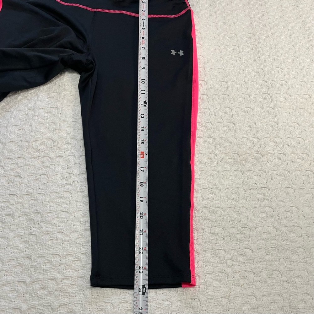 Under Armour Black and Pink‎ Fitness Leggings
size M Breast Cancer Awareness.. - Picture 4 of 11